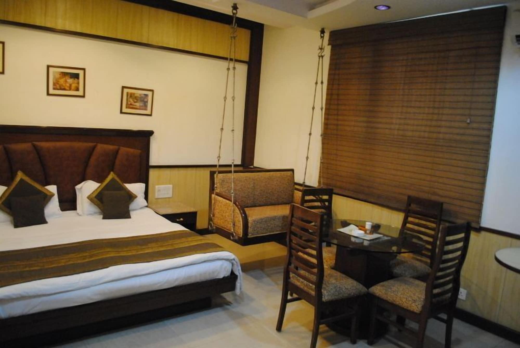 Hotel Baba Deluxe Near New Delhi Railway Station And City Center -By Rcg Hotels Eksteriør billede