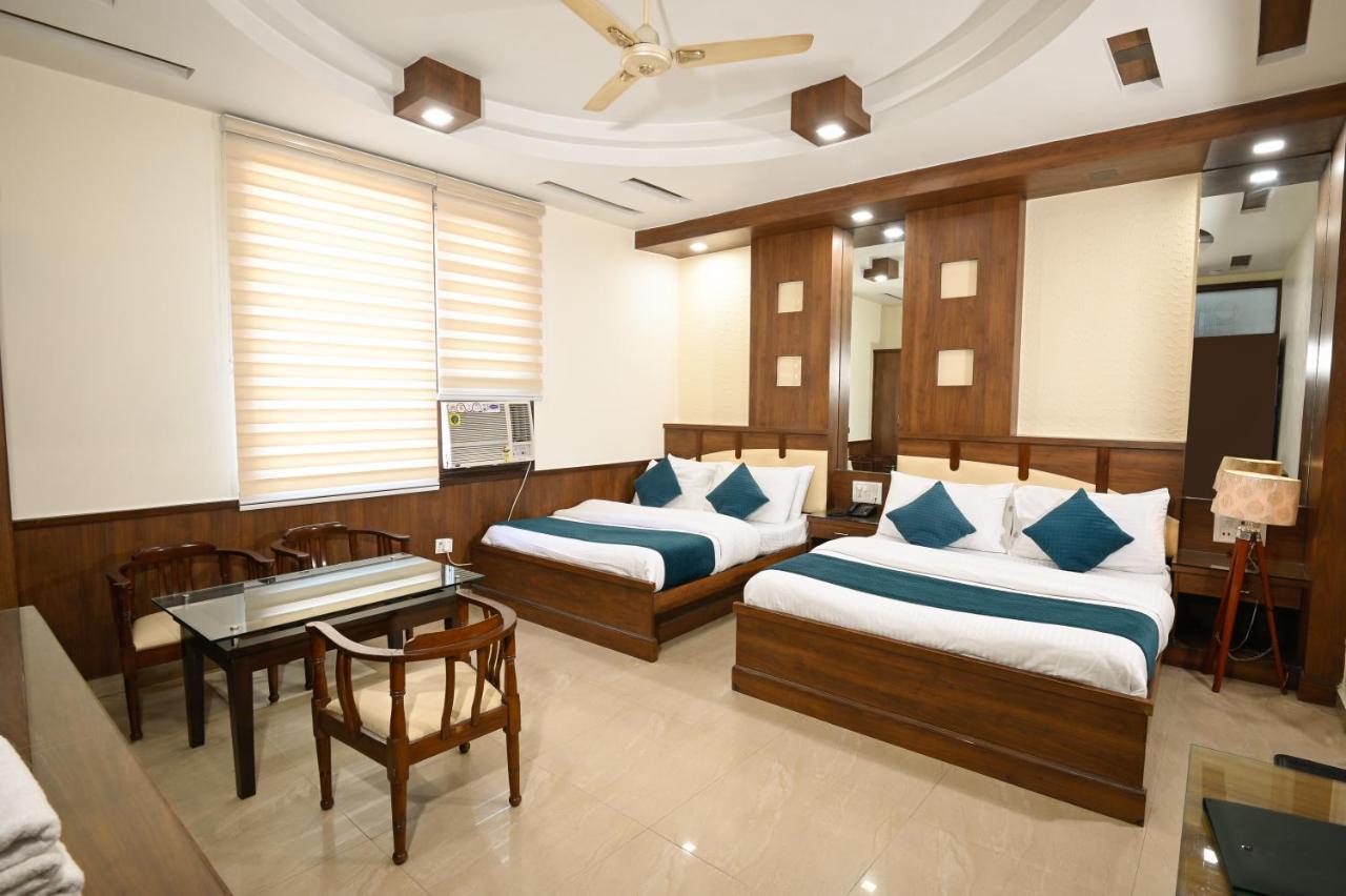 Hotel Baba Deluxe Near New Delhi Railway Station And City Center -By Rcg Hotels Eksteriør billede