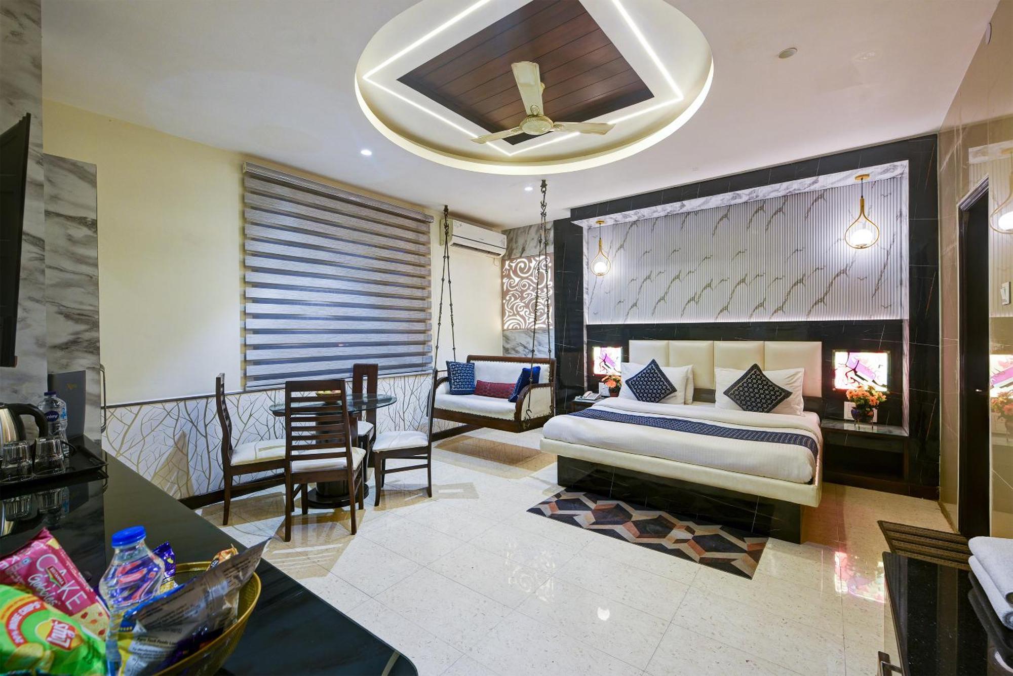 Hotel Baba Deluxe Near New Delhi Railway Station And City Center -By Rcg Hotels Eksteriør billede